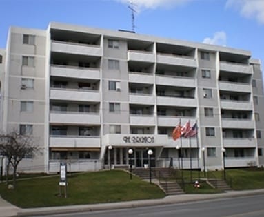 https://www.skylinegroupofcompanies.ca/wp-content/uploads/2012/04/3915-Portage-Road-Niagara-Falls-ONWebSM-383x315-1.jpg