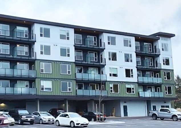 Goldstream Apartments Exterior