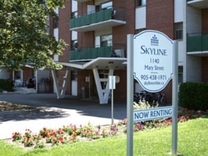 Entryway to 1140 Mary Street Apartments