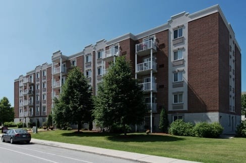 Five storey apartment in Gatineau, Quebec